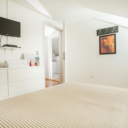 Top-Floor Apartment In Trogir Center Bagian luar foto