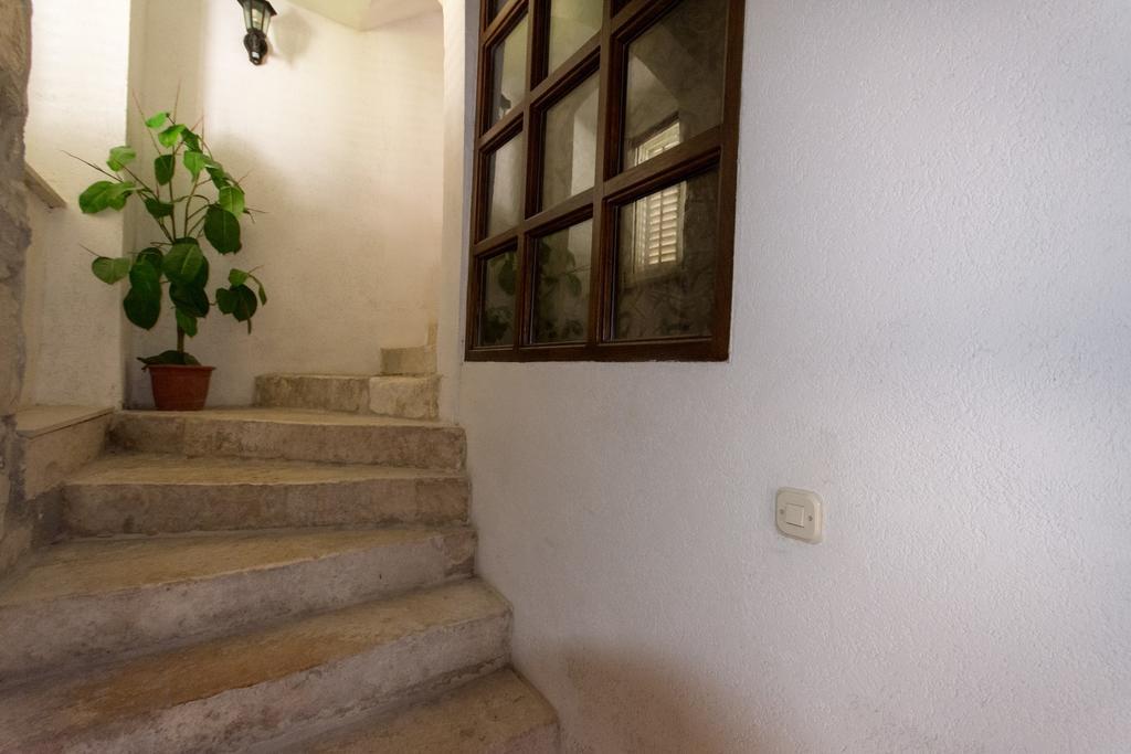 Top-Floor Apartment In Trogir Center Bagian luar foto